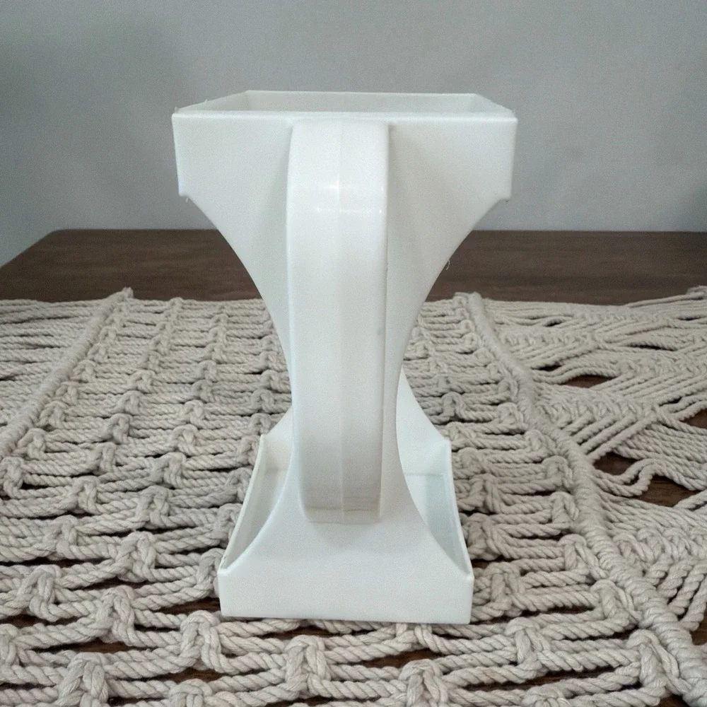 Vintage Handi Holder Quart Carton Holder White Retro Kitchen 70s Prop